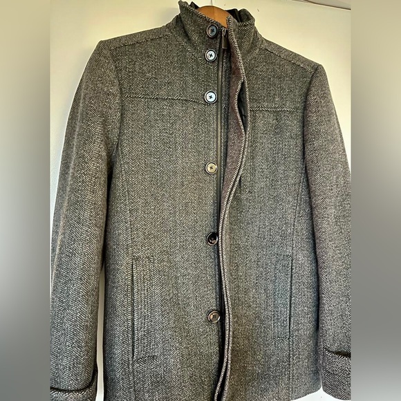 Wool Coat - Picture 5 of 7